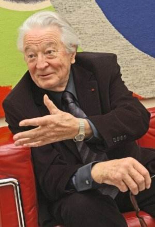 No such thing as a free lunch? Roland Dumas, former Constitutional Council president. © DR No such thing as a free lunch? Roland Dumas, former Constitutional Council president. © DR