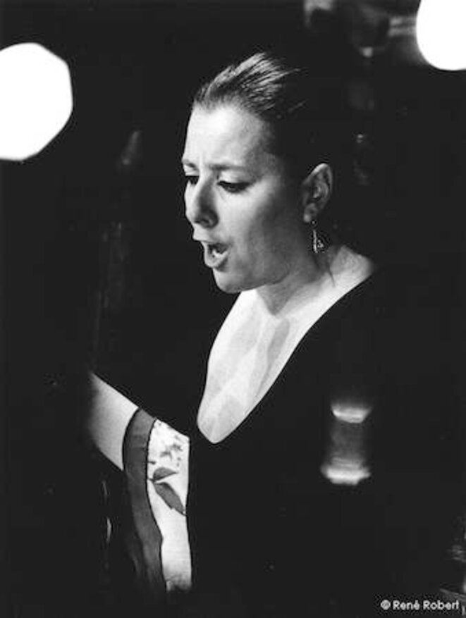 Gema Caballero lors du Festival Voix de femmes en 2009 © René Robert Gema Caballero lors du Festival Voix de femmes en 2009 © René Robert