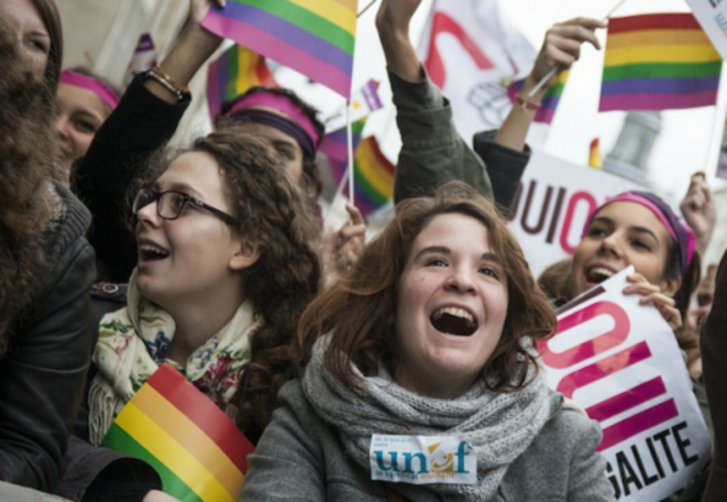Manifestación a favor del matrimonio homosexual en París, el 16 de diciembre. © Antoine Pesch Manifestación a favor del matrimonio homosexual en París, el 16 de diciembre. © Antoine Pesch