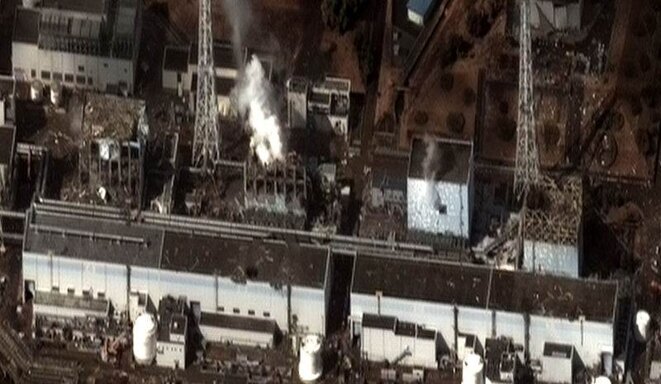 La centrale de Fukushima après le tsunami de mars 2011 © Digital Globe