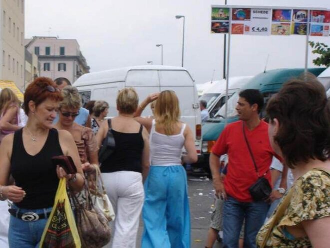 Figures féminines de la migration en Europe du Sud, Camille Schmoll