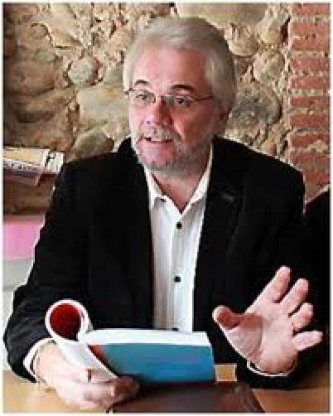 Un pôle public du médicament, Jean-Luc Gibelin