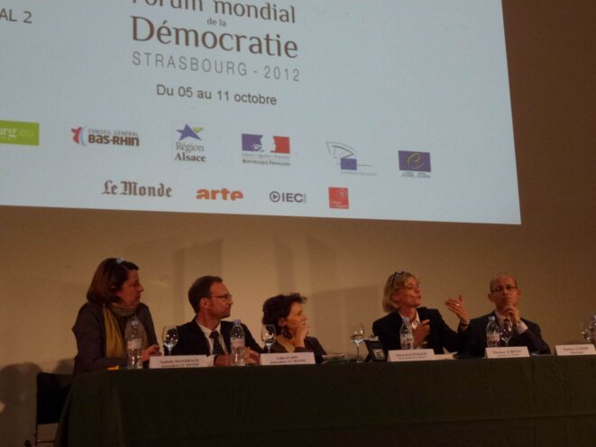 Forum mondial de la démocratie: une soirée"off" passionnante avec le Monde