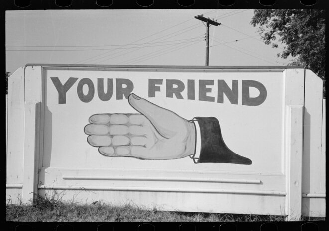 Publicité pour une station service, Louisiana, 1938 © Russell Lee Publicité pour une station service, Louisiana, 1938 © Russell Lee