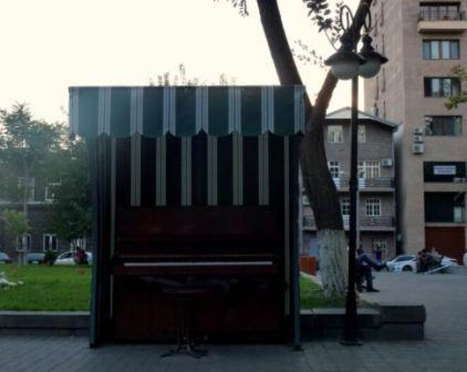 Le piano solitaire © Guillaume De Chazournes Le piano solitaire © Guillaume De Chazournes