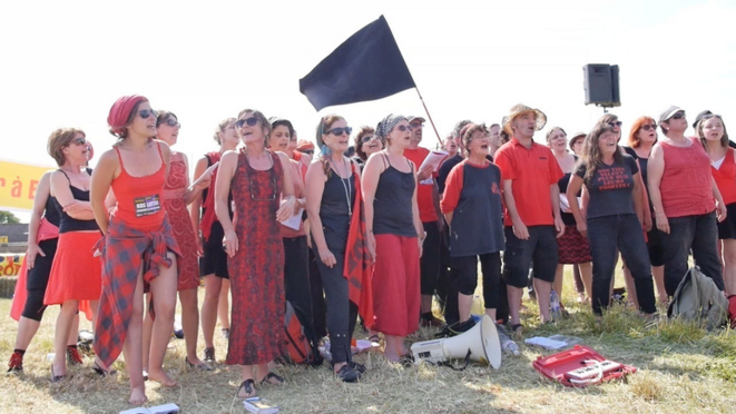 100000 pas à Bure, 7 juin 2015 - la chorale des sans-nom (Nancy) 100000 pas à Bure, 7 juin 2015 - la chorale des sans-nom (Nancy)