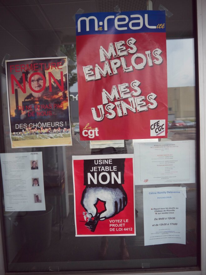 Sur les murs de l'usine M-Real-Alizay dans l'Eure © Rachida El Azzouzi Sur les murs de l'usine M-Real-Alizay dans l'Eure © Rachida El Azzouzi