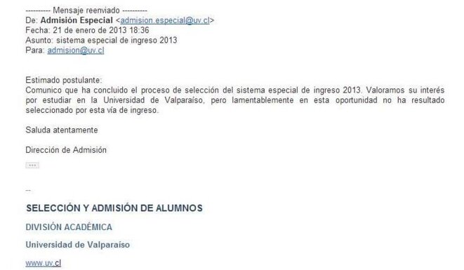 E-mail de l'Université de Valparaiso exposant à Felipe son refus de l'accepter. © Laurie Fachaux E-mail de l'Université de Valparaiso exposant à Felipe son refus de l'accepter. © Laurie Fachaux