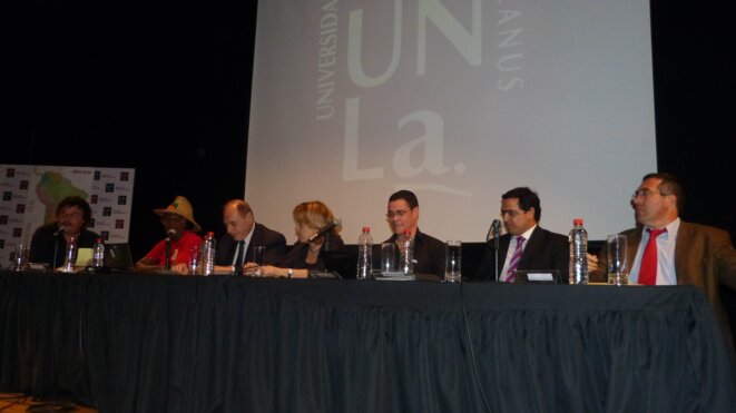Conferencia en la Universidad de Lanus en Buenos-Aires, la intervención del MDES