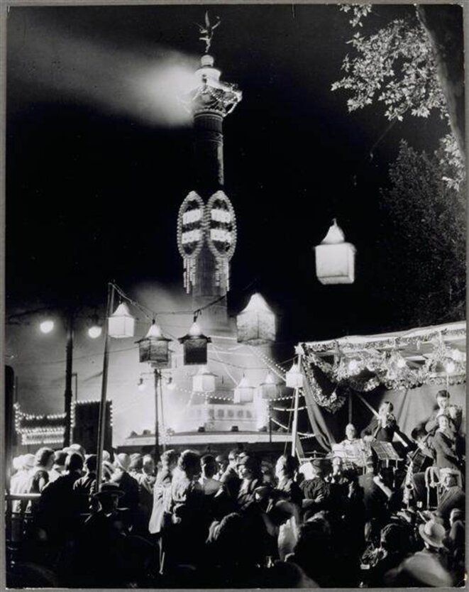 Le 14 juillet, place de la Bastille © BrassaÏ / RMN Le 14 juillet, place de la Bastille © BrassaÏ / RMN