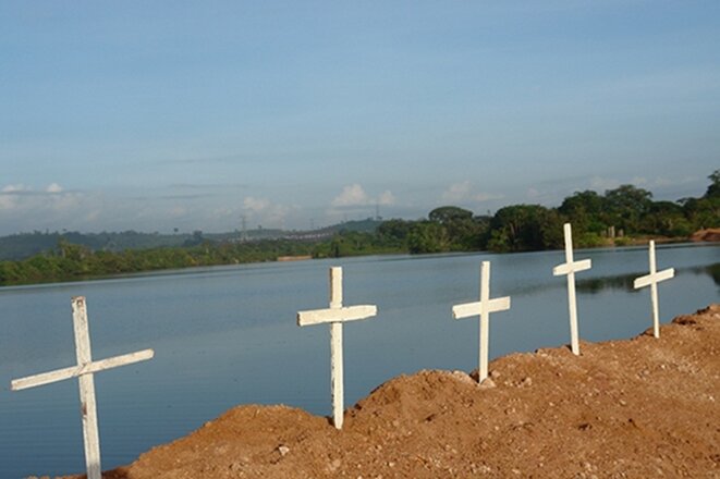 © amazonia.org © amazonia.org