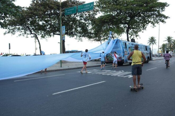 Sur l’avenue Atlantica à Copacabana. © Lamia Oualalou Sur l’avenue Atlantica à Copacabana. © Lamia Oualalou