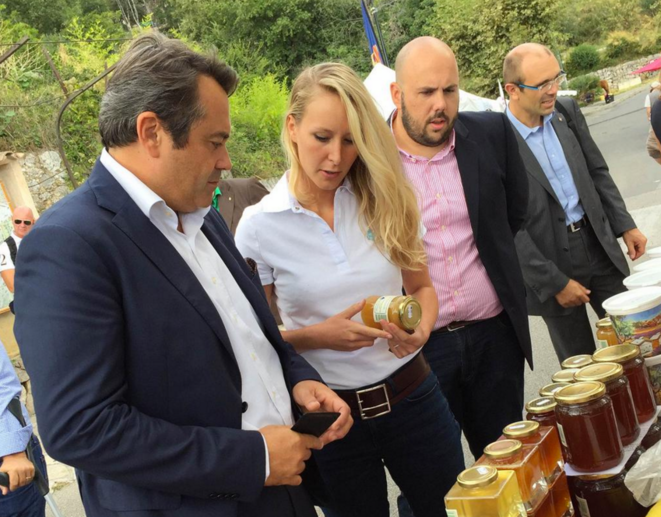 Marion Maréchal-Le Pen et ses colistiers Olivier Bettati (ex-adjoint d'Estrosi) et Philippe Vardon (ex-leader identitaire). © Twitter / @P_Vardon Marion Maréchal-Le Pen et ses colistiers Olivier Bettati (ex-adjoint d'Estrosi) et Philippe Vardon (ex-leader identitaire). © Twitter / @P_Vardon