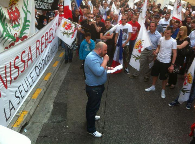 Philippe Vardon et le mouvemetn qu'il a fondé, Nissa Rebela. © dr Philippe Vardon et le mouvemetn qu'il a fondé, Nissa Rebela. © dr