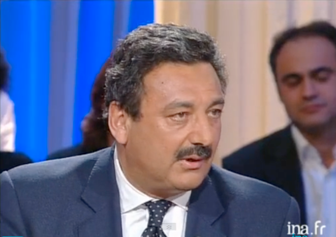 Le critique le plus assassin du sarkozysme vient de chez Pasqua