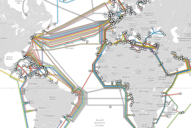 Une carte des câbles sous-marins Une carte des câbles sous-marins