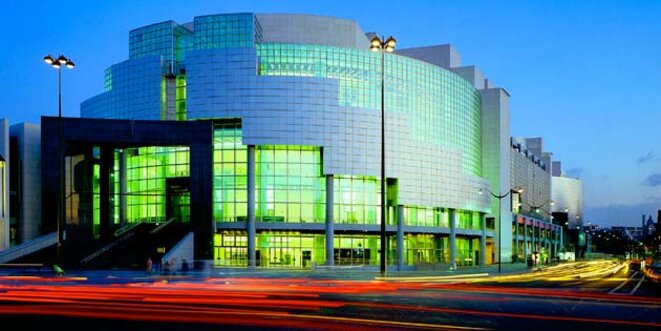 L'Opéra Bastille L'Opéra Bastille