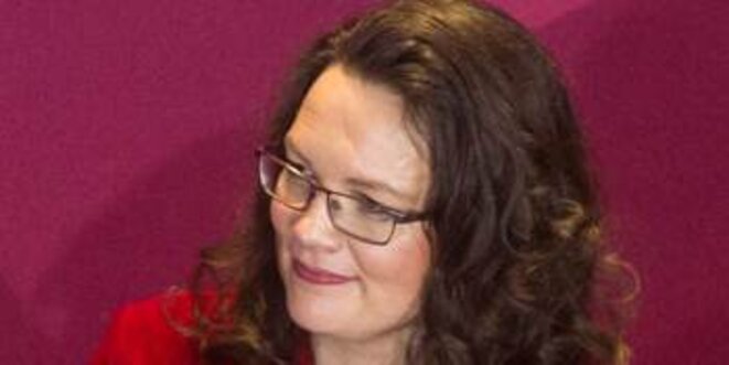 Allemagne: Andrea Nahles condamne les petits syndicats