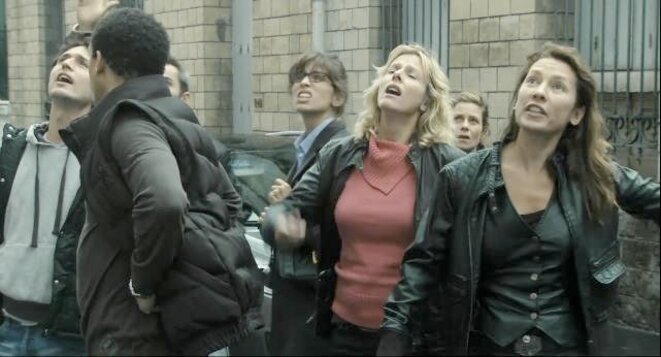 Bande-annonce dans l'article Bande-annonce dans l'article