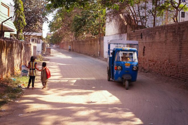 Un plus petit mur à Juhapura © Thomas Cantaloube Un plus petit mur à Juhapura © Thomas Cantaloube