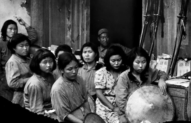 Quelques "femmes de réconfort" dans les bordels gérés par les Japonais © (DR) Quelques "femmes de réconfort" dans les bordels gérés par les Japonais © (DR)