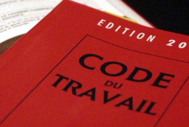 Code Du Travail Faut Il Degraisser Le Mammouth Le Club De Mediapart
