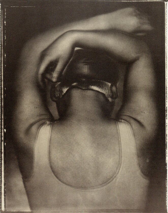 La Baigneuse 2, 2000 © Sarah Moon La Baigneuse 2, 2000 © Sarah Moon