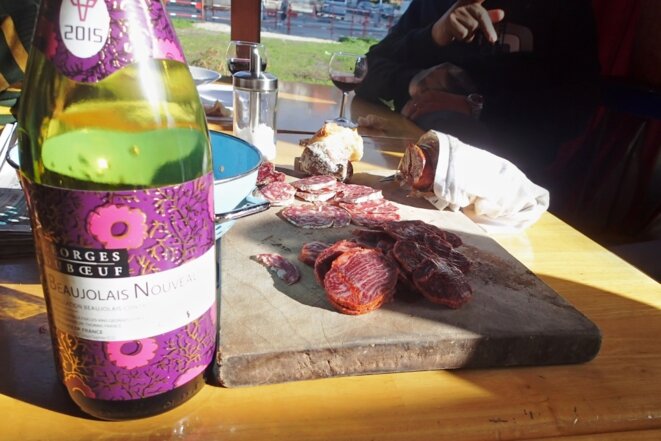 Beaujolais et saucissons secs © Didier CODANI Beaujolais et saucissons secs © Didier CODANI