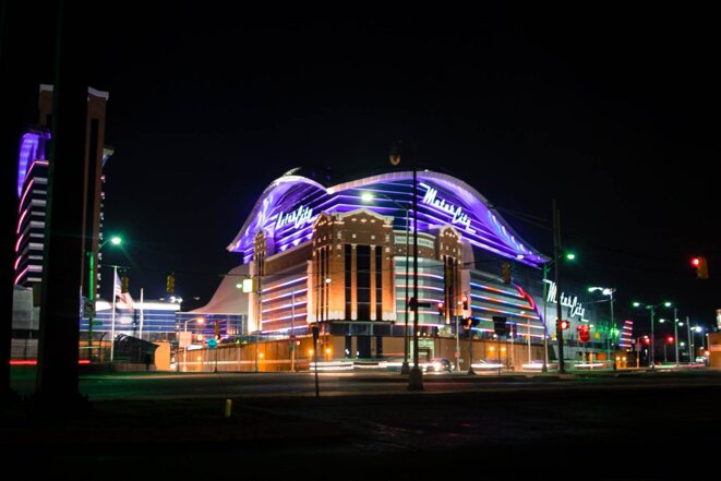 Les trois casinos de la ville lui donne ses couleurs lorsque la nuit tombe. © Nastasia Peteuil Les trois casinos de la ville lui donne ses couleurs lorsque la nuit tombe. © Nastasia Peteuil