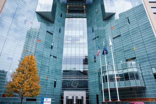 En 2003, l'entreprise Compuware a construit ce bâtiment de 18 étages au coeur de la ville pour installer son siège social. © Nastasia Peteuil En 2003, l'entreprise Compuware a construit ce bâtiment de 18 étages au coeur de la ville pour installer son siège social. © Nastasia Peteuil