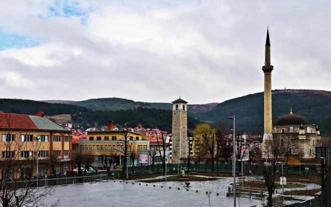 La plaza central de Pljevlja. La plaza central de Pljevlja.