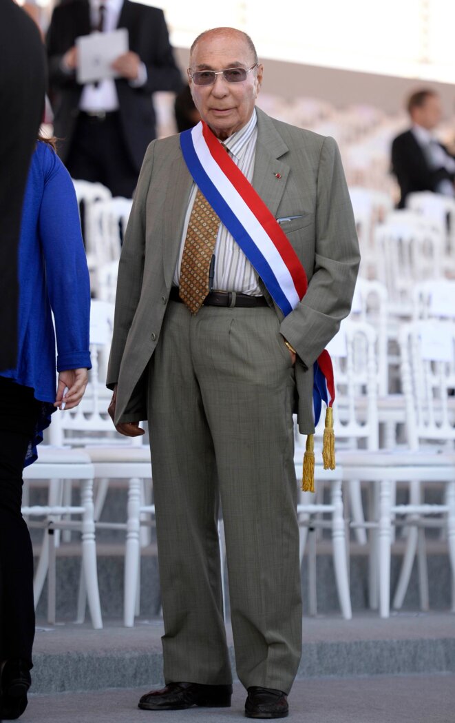 Serge Dassault, le 14 juillet 2013, à la Bastille (Paris). © Reuters Serge Dassault, le 14 juillet 2013, à la Bastille (Paris). © Reuters