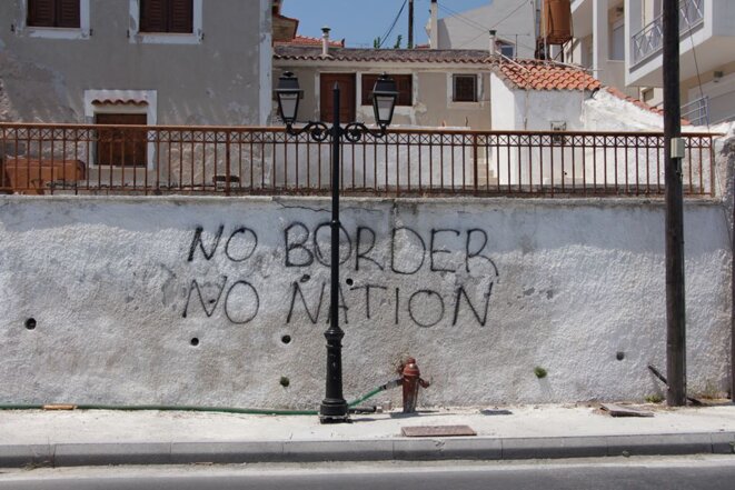 Pas de frontière, pas de nation. Pas de frontière, pas de nation.