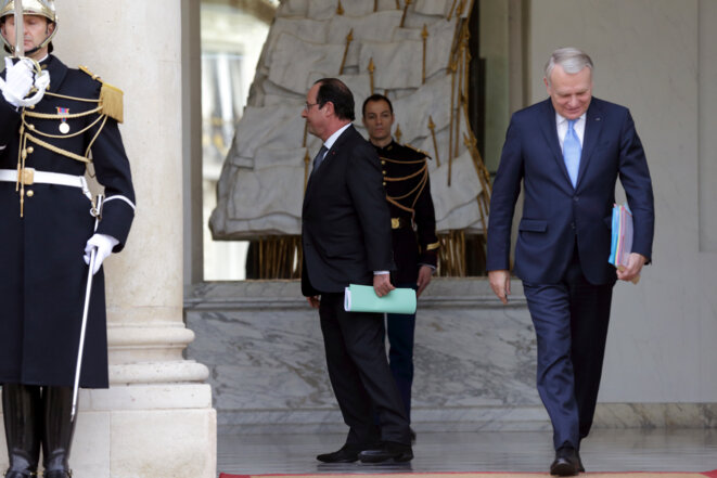 François Hollande et Jean-Marc Ayrault début janvier à l'Elysée © Reuters François Hollande et Jean-Marc Ayrault début janvier à l'Elysée © Reuters