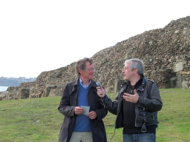 Les auteurs. Les auteurs.