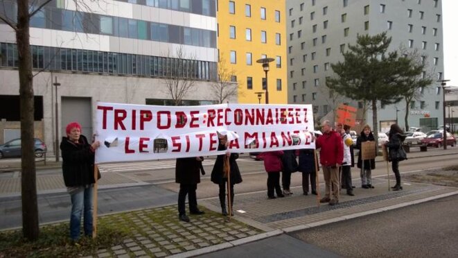 Banderole lors de la manifestation du 27 février 2014 Banderole lors de la manifestation du 27 février 2014
