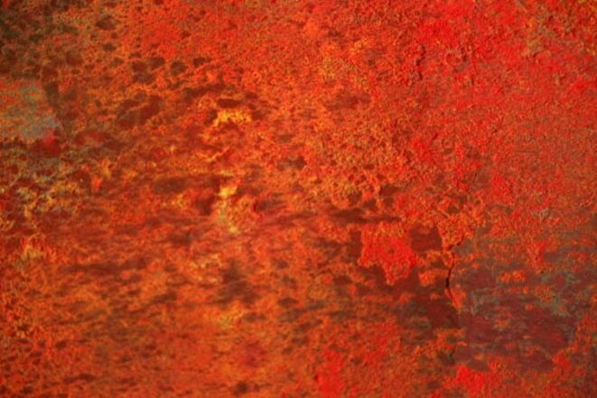 Lave en fusion, pastel. © Thierry de Pontcharra Lave en fusion, pastel. © Thierry de Pontcharra