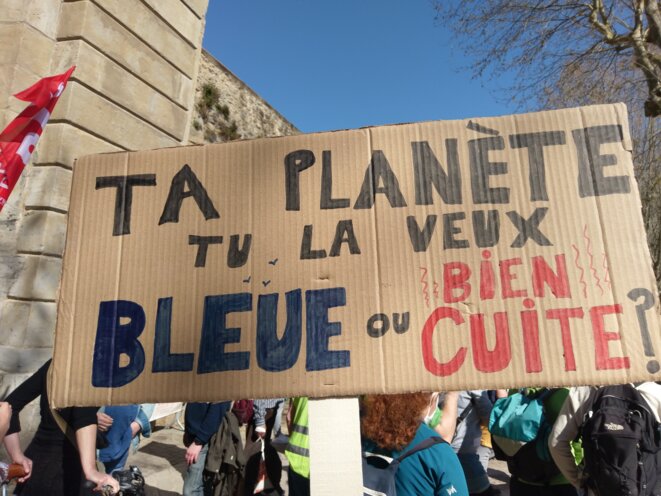 Marche pour le climat à Carcassonne