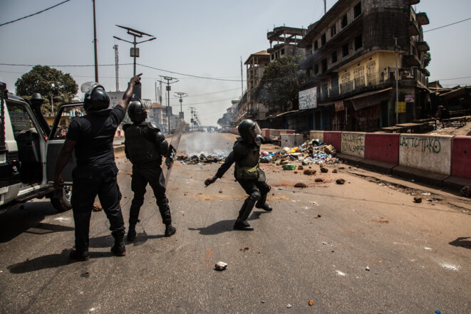A Conakry, avec les manifestants victimes des violences policières