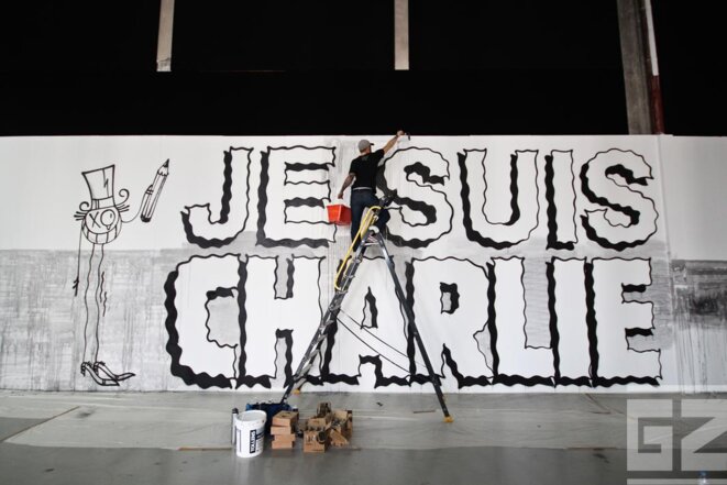 " JE SUIS CHARLIE " par André, Lek & Sowat, Cokney, Alëxone, Legz, Arnaud Liard, Next, JC/DC et Felipe Oliveira Baptista © Nicolas Gzeley " JE SUIS CHARLIE " par André, Lek & Sowat, Cokney, Alëxone, Legz, Arnaud Liard, Next, JC/DC et Felipe Oliveira Baptista © Nicolas Gzeley