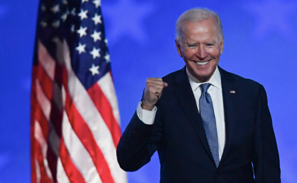Joe Biden bat Donald Trump