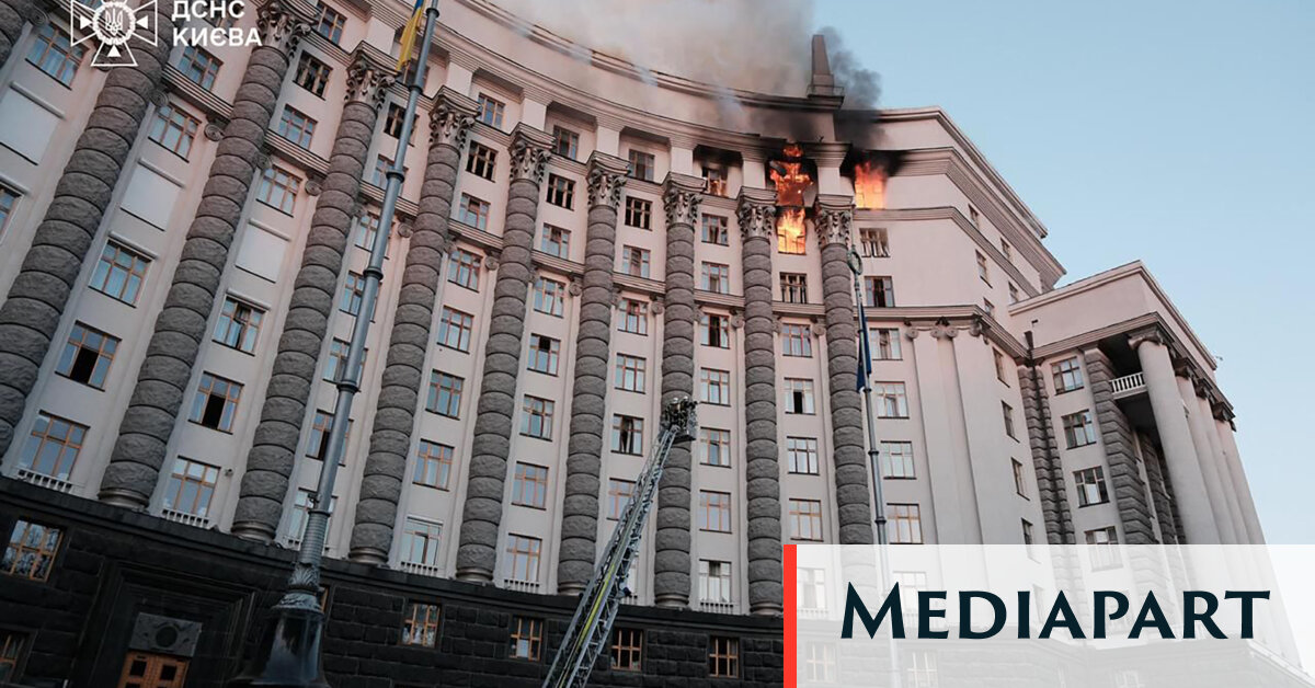 Ukraine : le siège du gouvernement incendié après une attaque aérienne record