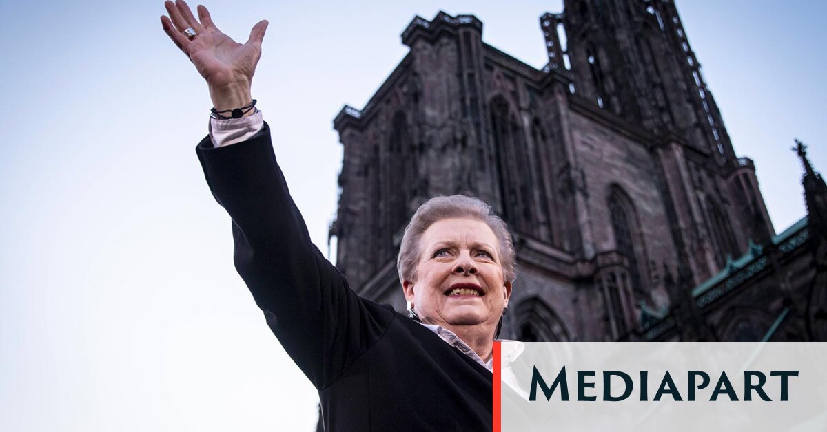 Un quart de siècle plus tard, la socialiste Catherine Trautmann redevient maire de Strasbourg