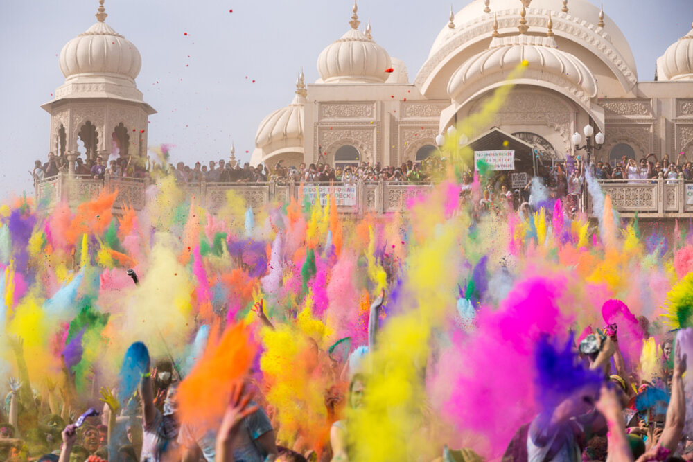 «Holi» day en Inde, le festival des couleurs ! Le Club