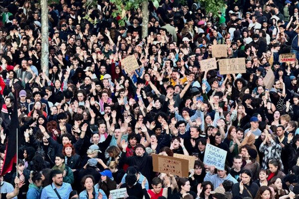 Face à l’extrême droite, le combat ou l’abîme 20240611-img-front-populaire-aux-legislatives-les-gauches-franchissent-un-pas-decisif-2-1