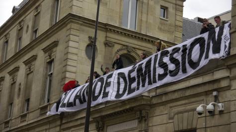 Sur la terrasse du siège du PS.