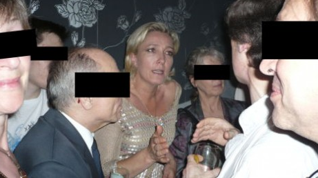 Marine Le Pen au Local d&#039;Ayoub, lors de la première &quot;100% French Pride&quot; organisée par le site Fdesouche.com, en juin 2008.