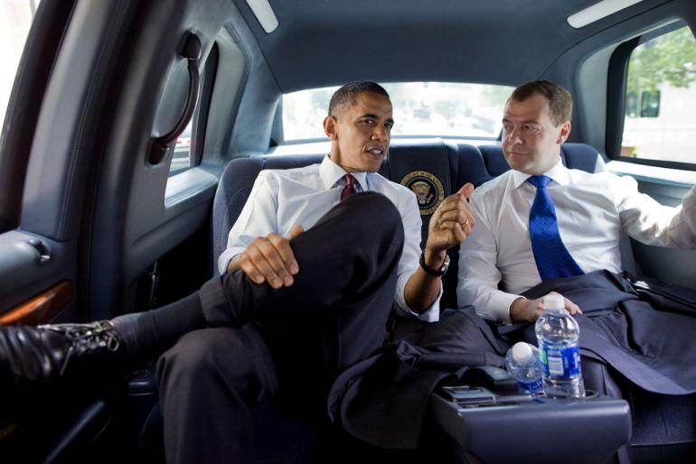Obama avec Medvedev en 2010. La relation avec ce dernier était plus proche qu&#039;avec Poutine.