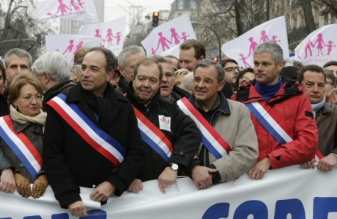 Le cortège des élus UMP lors de la manifestation du 13 janvier, à Paris. 