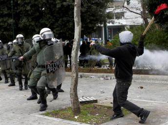 Des affrontements et violences policières de plus en plus fréquents.